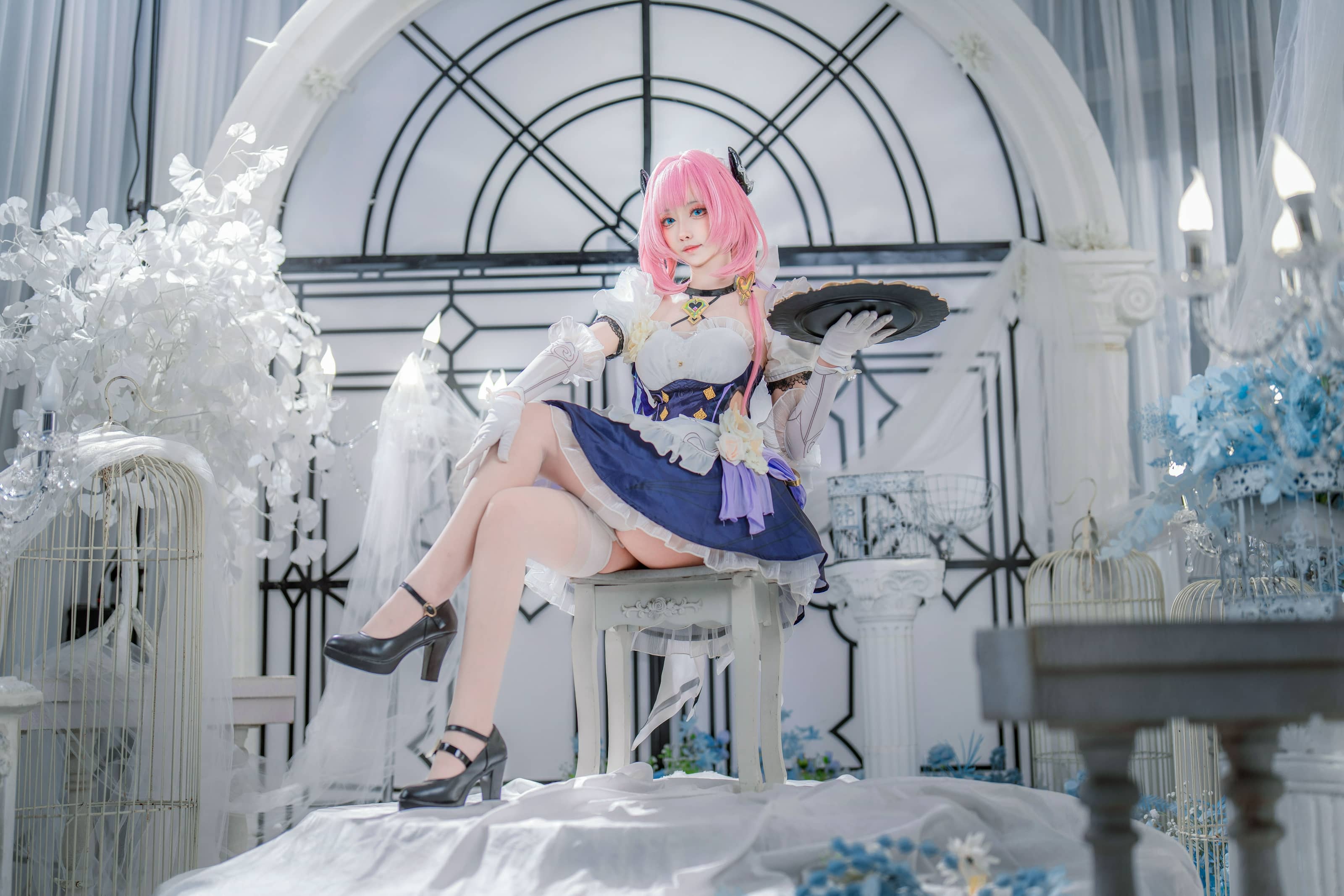 大大卷卷小卷 长腿清纯 写真合集下载