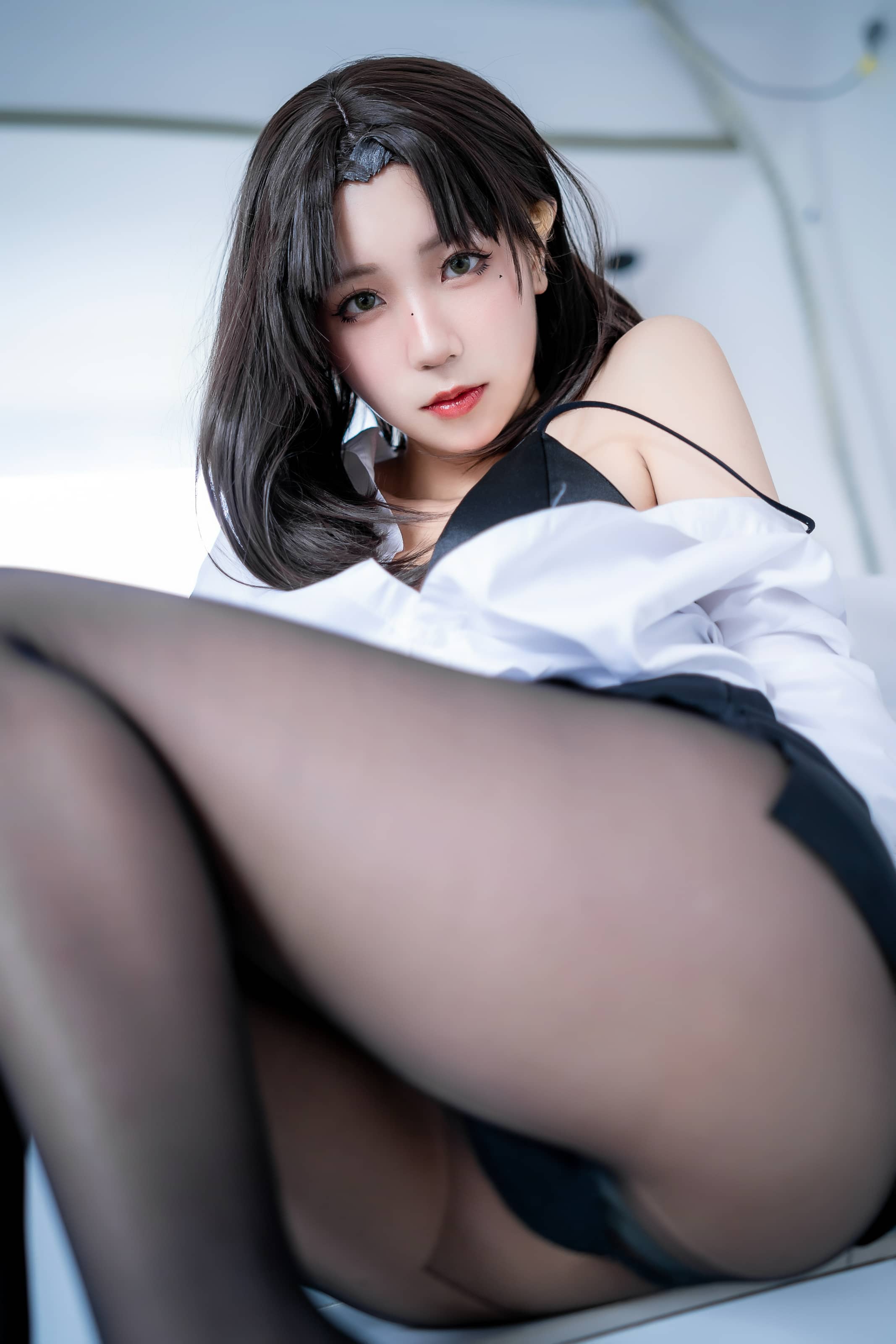 蓝小沂KiKi 黑丝制服 写真合集下载