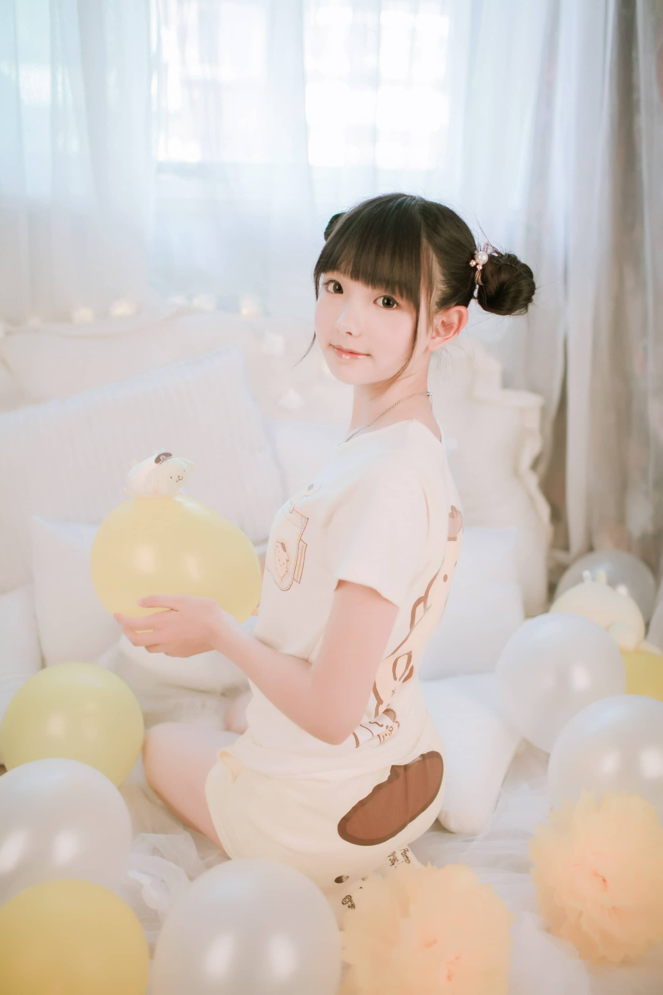 可爱萝莉脸蛋COSER樱群写真下载 可爱萝莉脸蛋COSER樱群写真下载