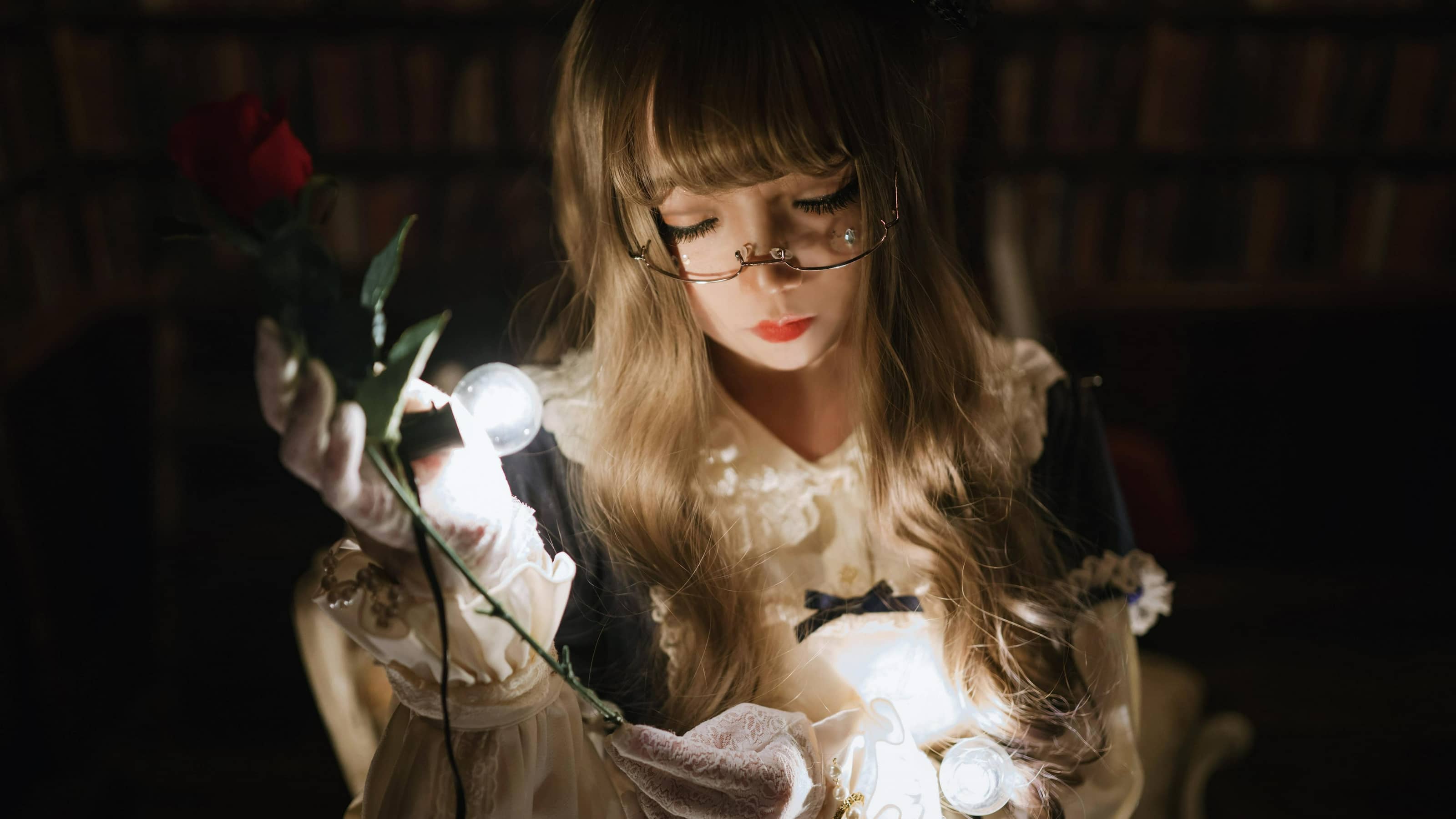 楚楚子w 清纯萝莉 全套写真合集下载